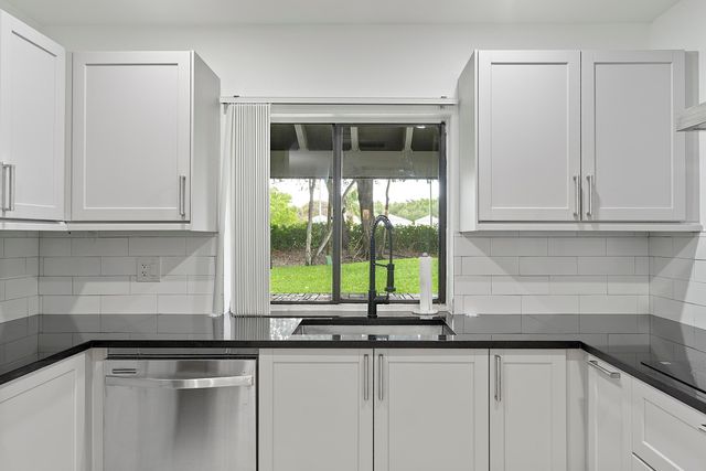 1955 Sacramento, Weston, FL 33326