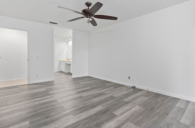1955 Sacramento, Weston, FL 33326