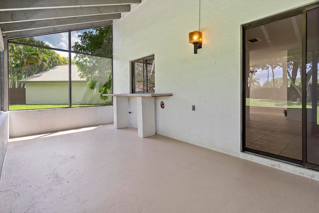 1955 Sacramento, Weston, FL 33326