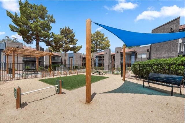 5959 W Greenway Road 1, Glendale, AZ 85306