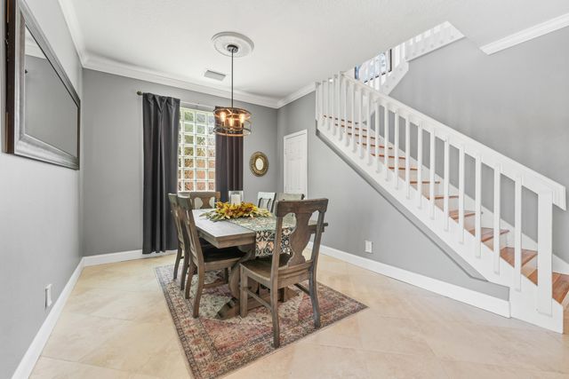 7960 La Rose Court, Lake Worth, FL 33467