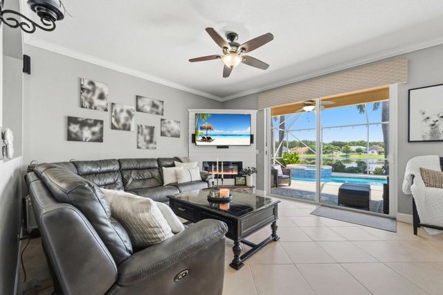 7960 La Rose Court, Lake Worth, FL 33467