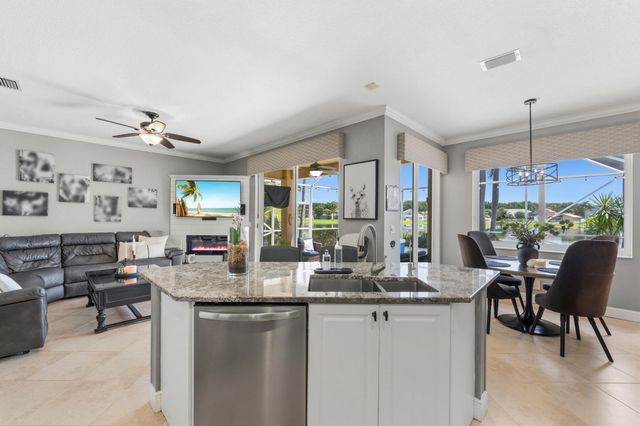 7960 La Rose Court, Lake Worth, FL 33467