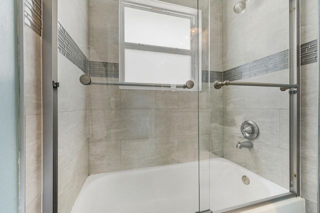 7960 La Rose Court, Lake Worth, FL 33467