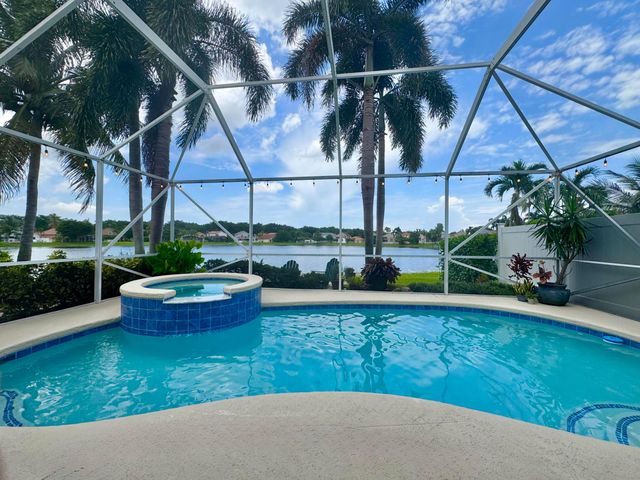 7960 La Rose Court, Lake Worth, FL 33467