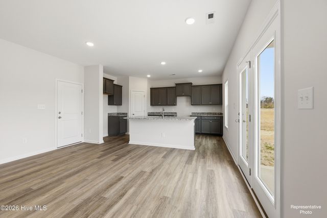 485 Ashley Heights Drive, Aberdeen, NC 28315