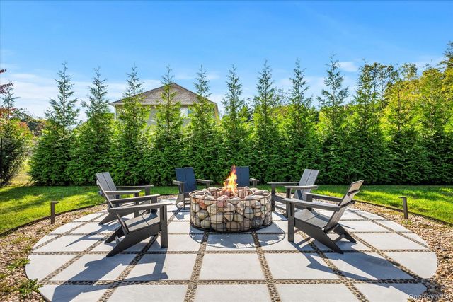 805 Kayleighs Court, East Marion, NY 11939