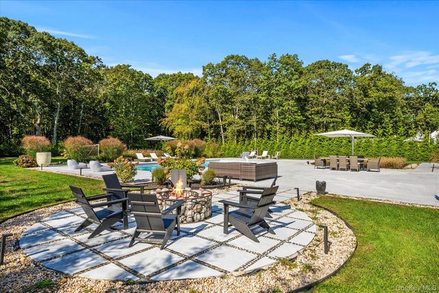 805 Kayleighs Court, East Marion, NY 11939