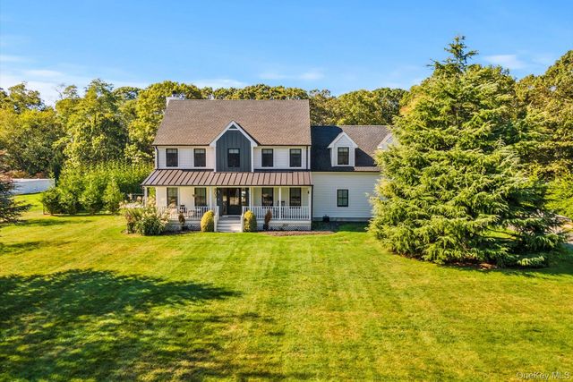 805 Kayleighs Court, East Marion, NY 11939