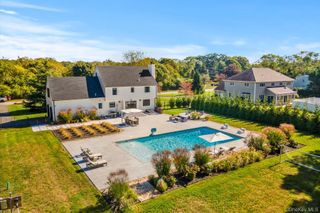 805 Kayleighs Court, East Marion, NY 11939