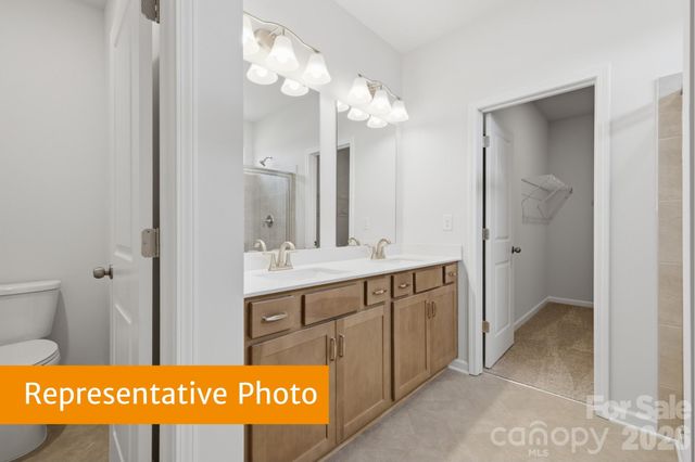 616 Rowe Crossing Drive, Newton, NC 28658