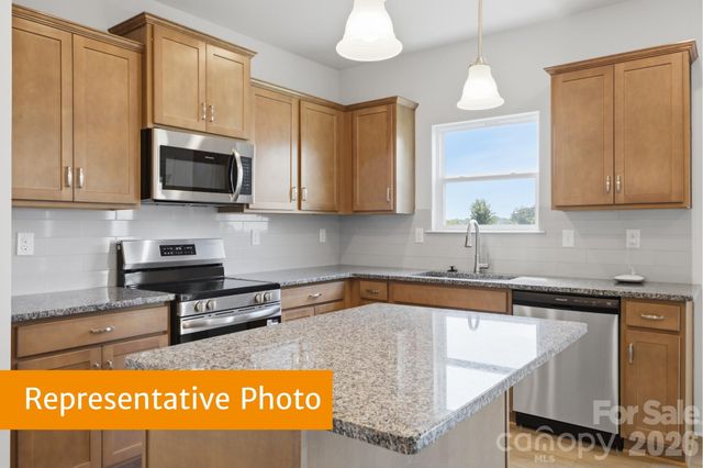 616 Rowe Crossing Drive, Newton, NC 28658