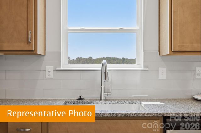 616 Rowe Crossing Drive, Newton, NC 28658