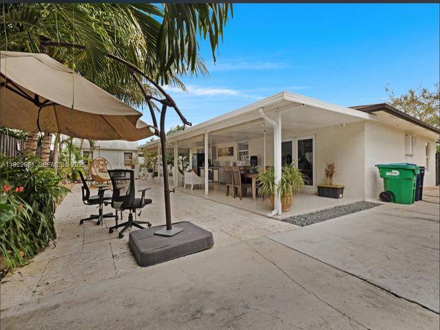 29330 SW 143rd Ave, Homestead, FL 33033