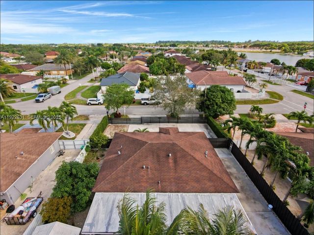 29330 SW 143rd Ave, Homestead, FL 33033