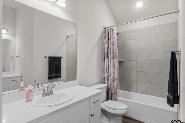 425 Private Rd 7017, Edgewood, TX 75117
