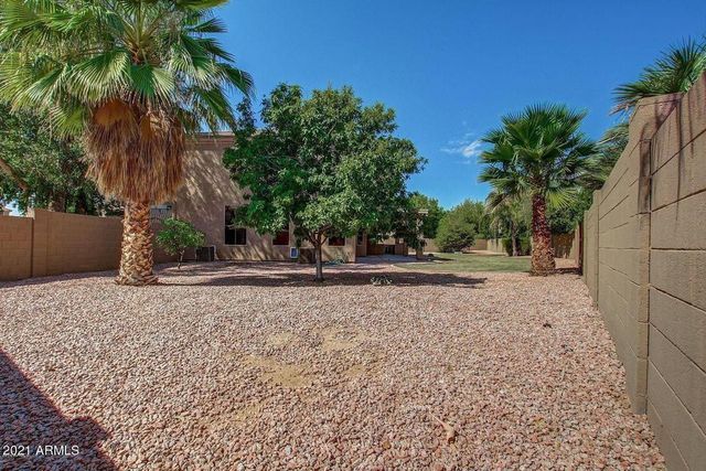 562 N Danielson Way, Chandler, AZ 85225