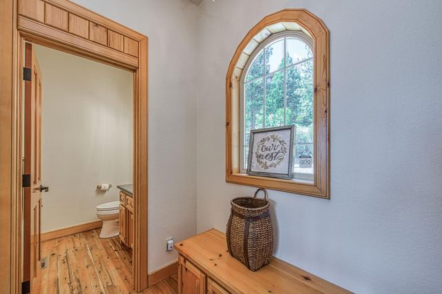 42555 Canyon Vista Lane, Shaver Lake, CA 93664