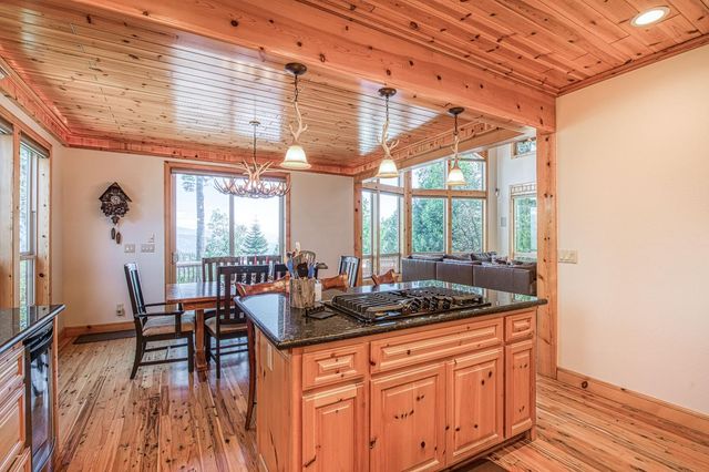 42555 Canyon Vista Lane, Shaver Lake, CA 93664