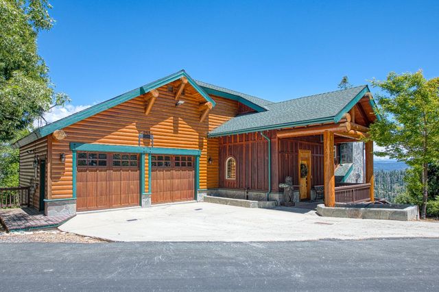 42555 Canyon Vista Lane, Shaver Lake, CA 93664
