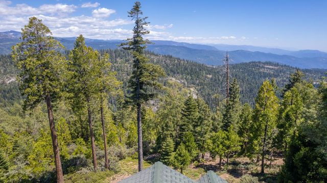 42555 Canyon Vista Lane, Shaver Lake, CA 93664