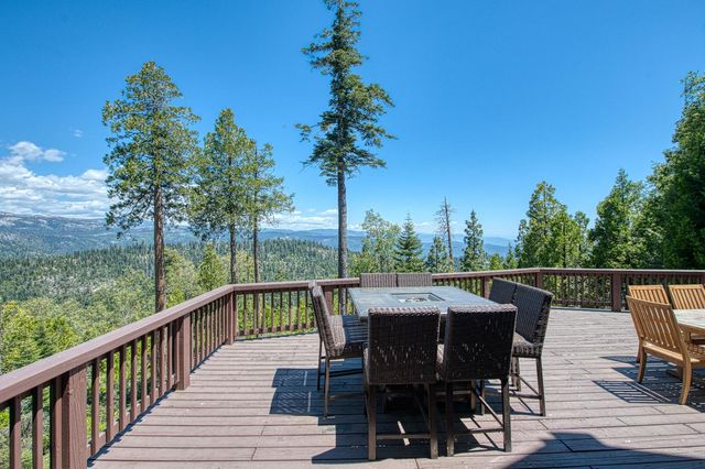 42555 Canyon Vista Lane, Shaver Lake, CA 93664