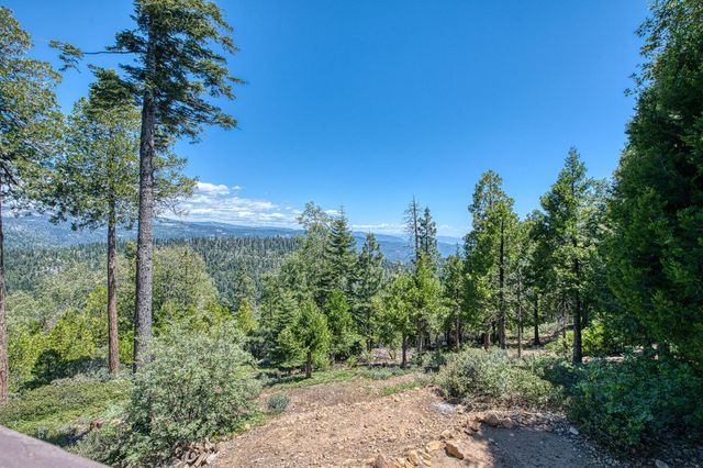 42555 Canyon Vista Lane, Shaver Lake, CA 93664