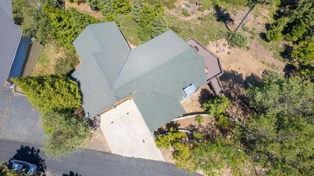 42555 Canyon Vista Lane, Shaver Lake, CA 93664