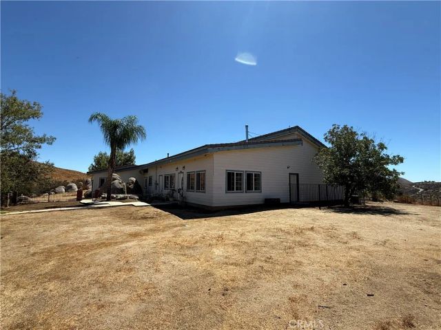 19862 Starmist, Perris, CA 92570