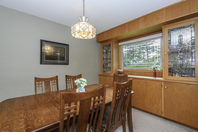 4695 Wessex DRIVE, Brookfield, WI 53045