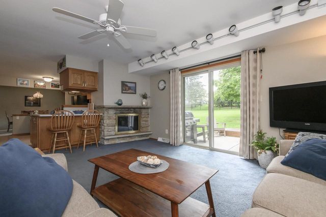 4695 Wessex DRIVE, Brookfield, WI 53045