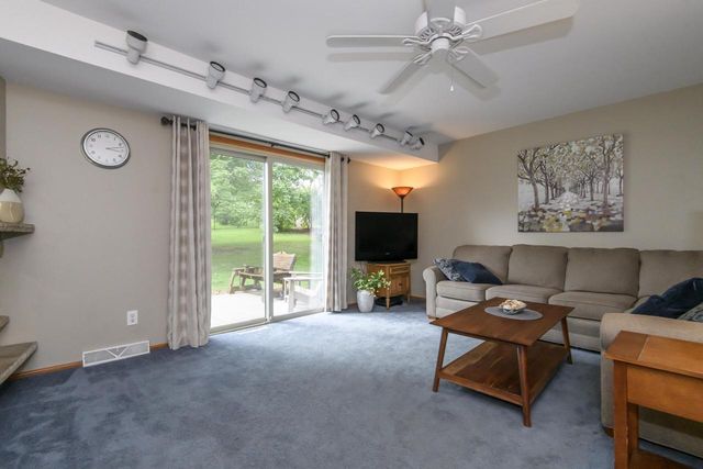 4695 Wessex DRIVE, Brookfield, WI 53045