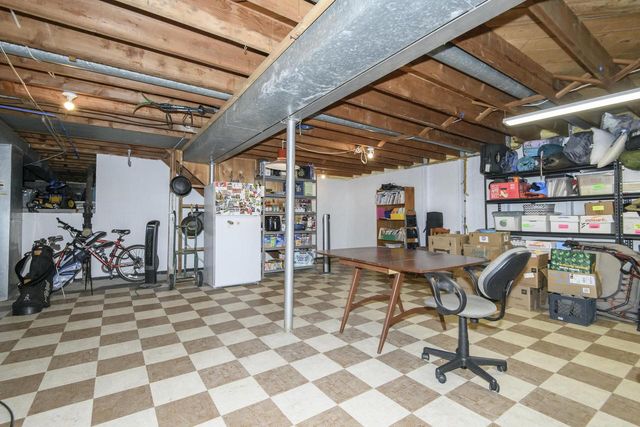 4695 Wessex DRIVE, Brookfield, WI 53045