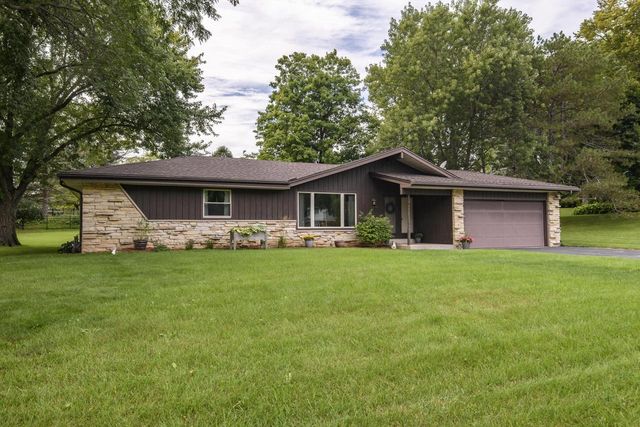 4695 Wessex DRIVE, Brookfield, WI 53045