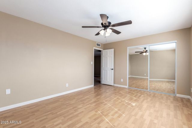 6101 W SUNNYSIDE Drive, Glendale, AZ 85304