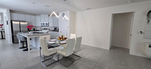 5539 Maddie Dr, Davenport, FL 33837