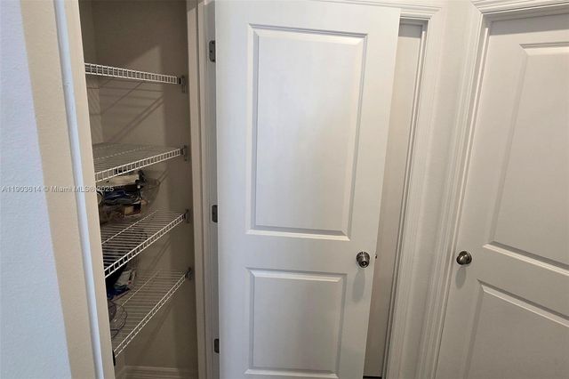 5539 Maddie Dr, Davenport, FL 33837