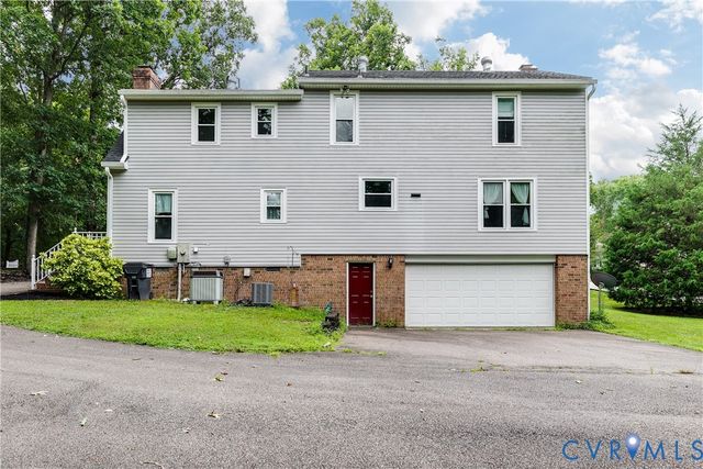 3924 Belspring Rd, Chester, VA 23831