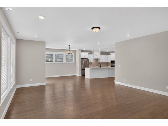 7306 Nw IMOGENE Ter, Portland, OR 97229