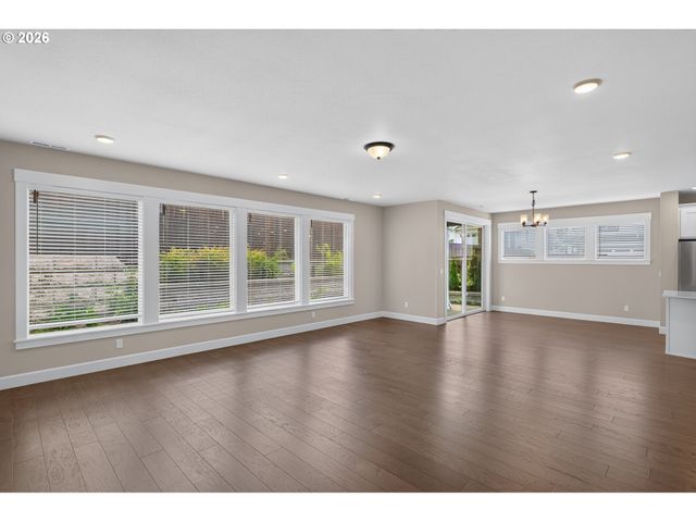 7306 Nw IMOGENE Ter, Portland, OR 97229