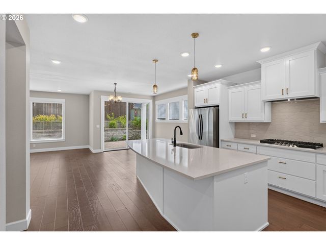 7306 Nw IMOGENE Ter, Portland, OR 97229
