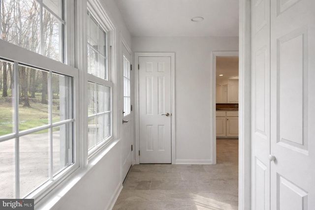26 HONEY BROOK DR, Princeton, NJ 08540