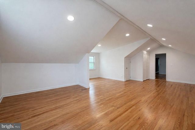26 HONEY BROOK DR, Princeton, NJ 08540