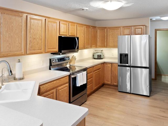 17090 Eastwood Avenue 104, Farmington, MN 55024