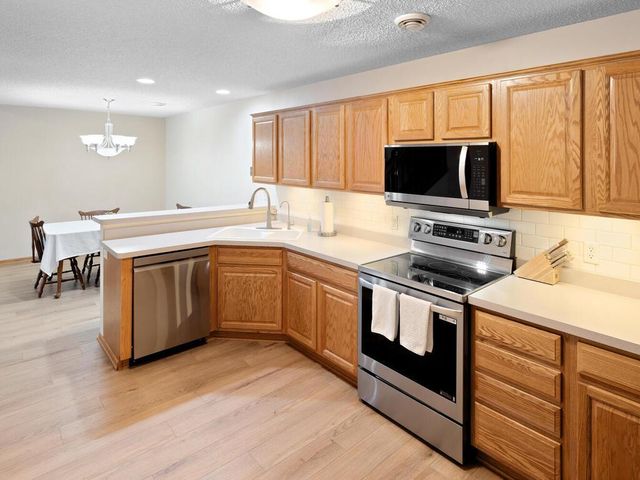 17090 Eastwood Avenue 104, Farmington, MN 55024