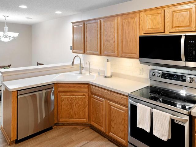 17090 Eastwood Avenue 104, Farmington, MN 55024