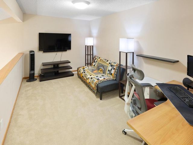 17090 Eastwood Avenue 104, Farmington, MN 55024