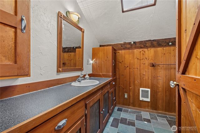 42169 Cedar Street, Concrete, WA 98237