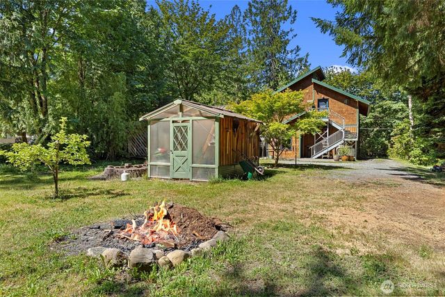 42169 Cedar Street, Concrete, WA 98237