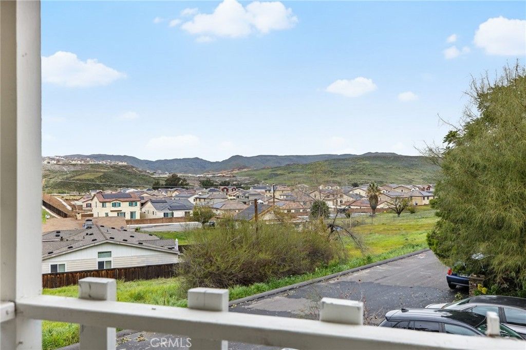 Image 39 of property listing at 16550 Arnold Avenue, Lake Elsinore, CA 92530